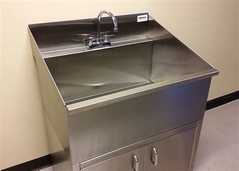 stainless steel kitchen sinks for 24 cabinet|stainless steel utility sink 24x24.